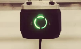 AI賦能鋰電信息采集！?？禉C(jī)器人助您“躺贏”工業(yè)讀碼新賽道